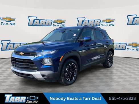 Used 2022 Chevrolet TrailBlazer LT w/ Convenience Package FWD image 4