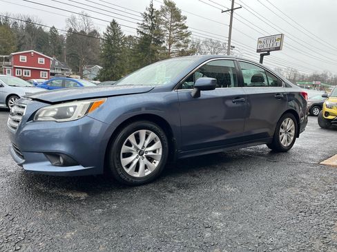 Used 2015 Subaru Legacy 2.5i Premium w/ Moonroof Package image 10
