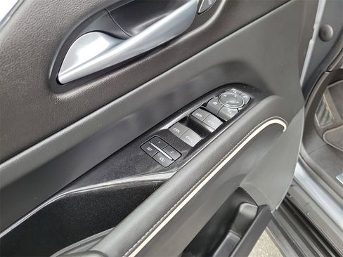 Used 2021 Cadillac Escalade ESV Premium Luxury image 23