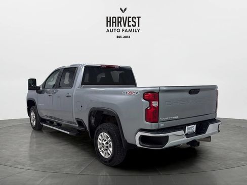 Used 2026 Chevrolet Silverado 2500 LT AWD/4WD image 4