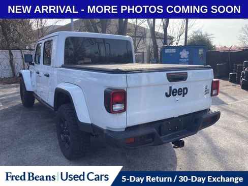 Used 2023 Jeep Gladiator Willys image 4