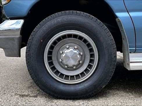 Used 1994 Ford E-350 and Econoline 350 XLT RWD image 8