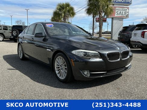Used 2011 BMW 535i Sedan image 7