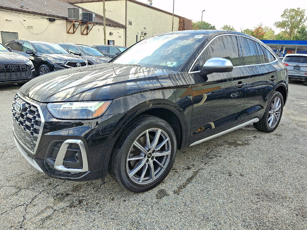 Certified 2023 Audi SQ5 Premium Plus w/ Premium Plus Package AWD/4WD image 3