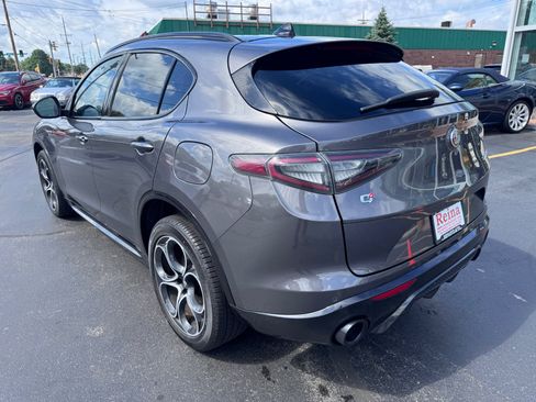 Used 2024 Alfa Romeo Stelvio Veloce AWD/4WD image 9