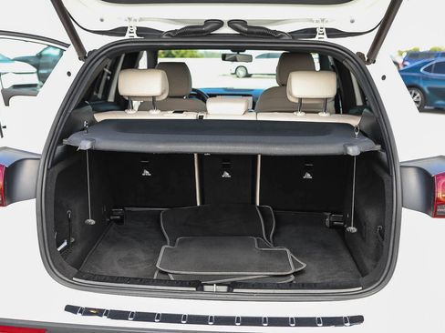 Used 2021 Mercedes-Benz GLA 250 image 25