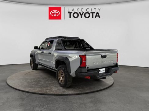 Used 2025 Toyota Tacoma 4x4 Double Cab Hybrid image 6