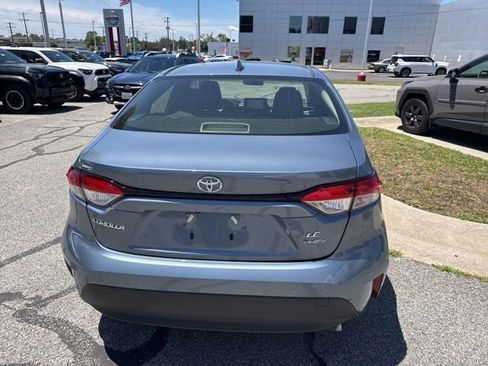 Used 2026 Toyota Corolla LE FWD image 8