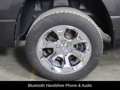 Used 2022 RAM 1500 Big Horn AWD/4WD image 37