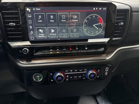 Used 2024 GMC Sierra 1500 Elevation image 16