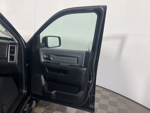 Certified 2022 RAM 1500 Classic SLT AWD/4WD image 26