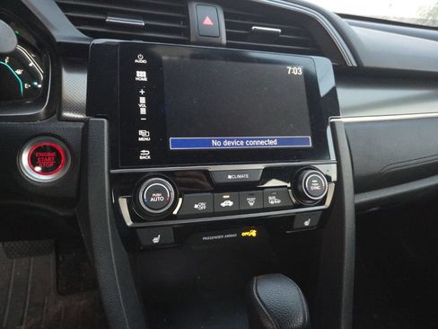 Used 2018 Honda Civic EX image 11