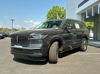 Used 2026 Lincoln Navigator Reserve video 2