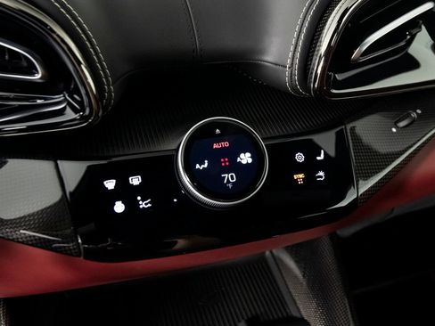 Used 2023 Ferrari Purosangue AWD/4WD image 19
