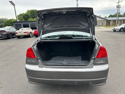 Used 2005 Honda Civic LX Special Edition image 10