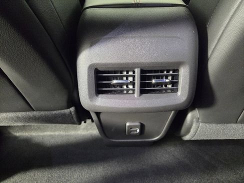 Used 2024 Chevrolet Equinox RS AWD/4WD image 24