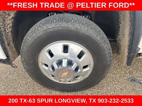 Used 2025 Chevrolet Silverado 3500 High Country w/ High Country Premium Package AWD/4WD image 5