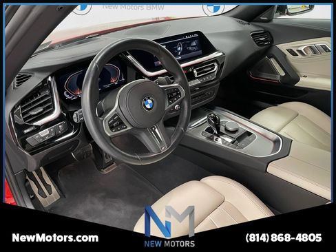 Used 2023 BMW Z4 M40i image 8