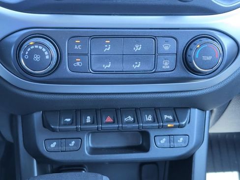 Used 2019 Chevrolet Colorado LT w/ LT Convenience Package AWD/4WD image 19