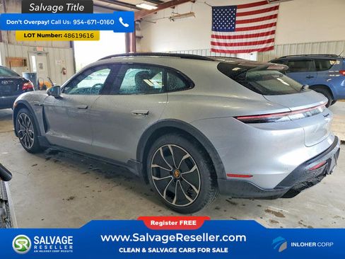 Used 2022 Porsche Taycan 4 Cross Turismo AWD/4WD image 3