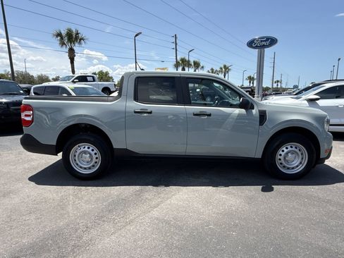 Certified 2024 Ford Maverick XL FWD image 3