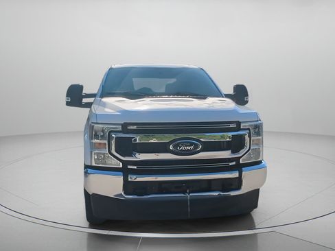 Certified 2022 Ford F250 XLT AWD/4WD image 7