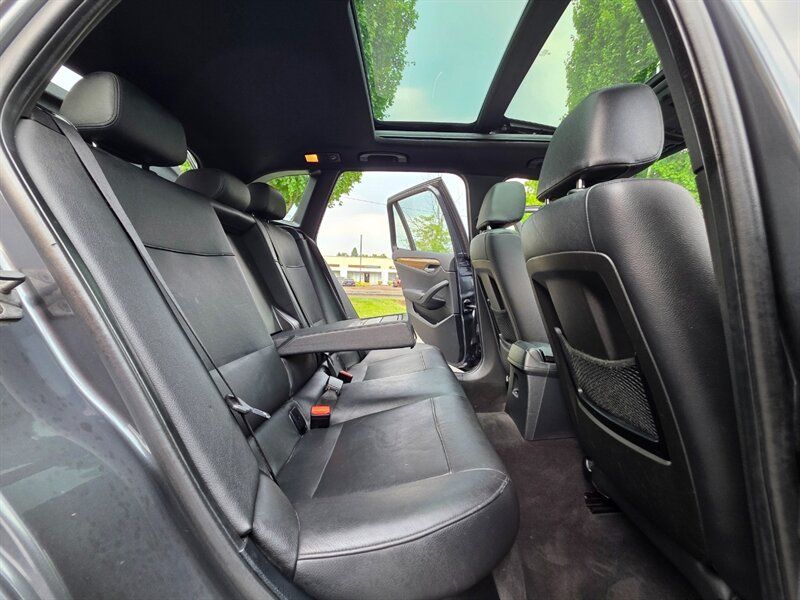 Used 2013 BMW X1 xDrive35i w/ Ultimate Pkg AWD/4WD image 16