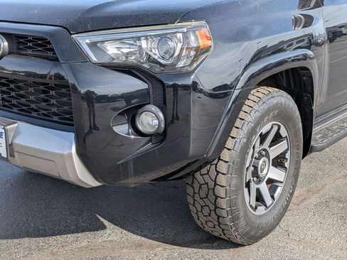 Used 2019 Toyota 4Runner TRD Off-Road Premium AWD/4WD image 9
