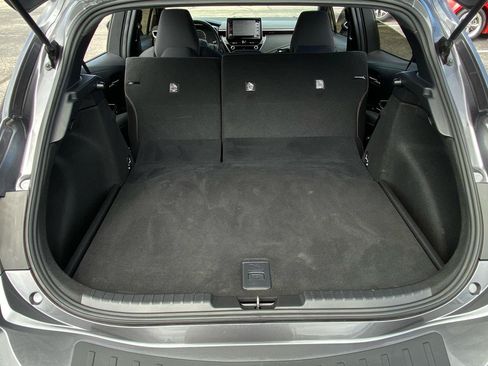 Used 2022 Toyota Corolla SE FWD image 35