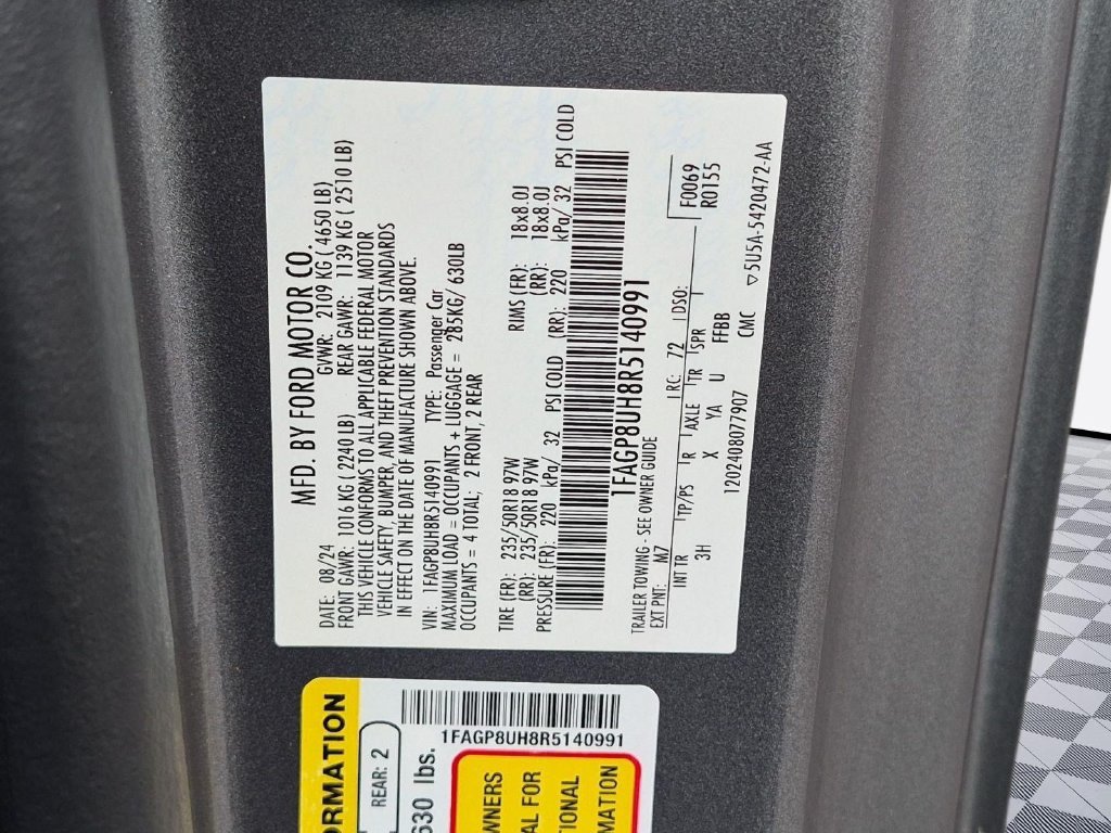 Used 2024 Ford Mustang Premium RWD image 32