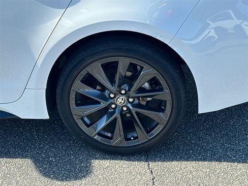 Used 2023 Toyota Corolla SE image 19