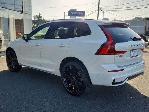 Used 2026 Volvo XC60 B5 Ultra w/ Protection Package Premier AWD/4WD image 4
