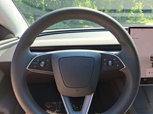Used 2025 Tesla Model 3 Long Range RWD image 19