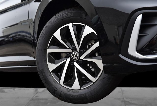 New 2027 Volkswagen Jetta S FWD image 3