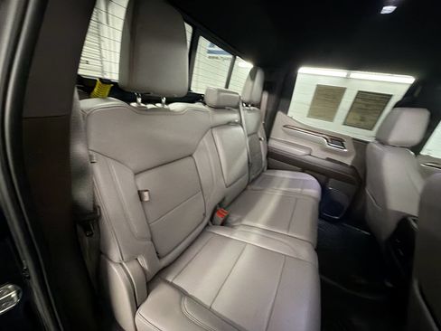 Certified 2024 Chevrolet Silverado 1500 LT Trail Boss w/ Convenience Package II AWD/4WD image 27