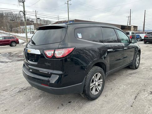 Used 2016 Chevrolet Traverse LT image 5