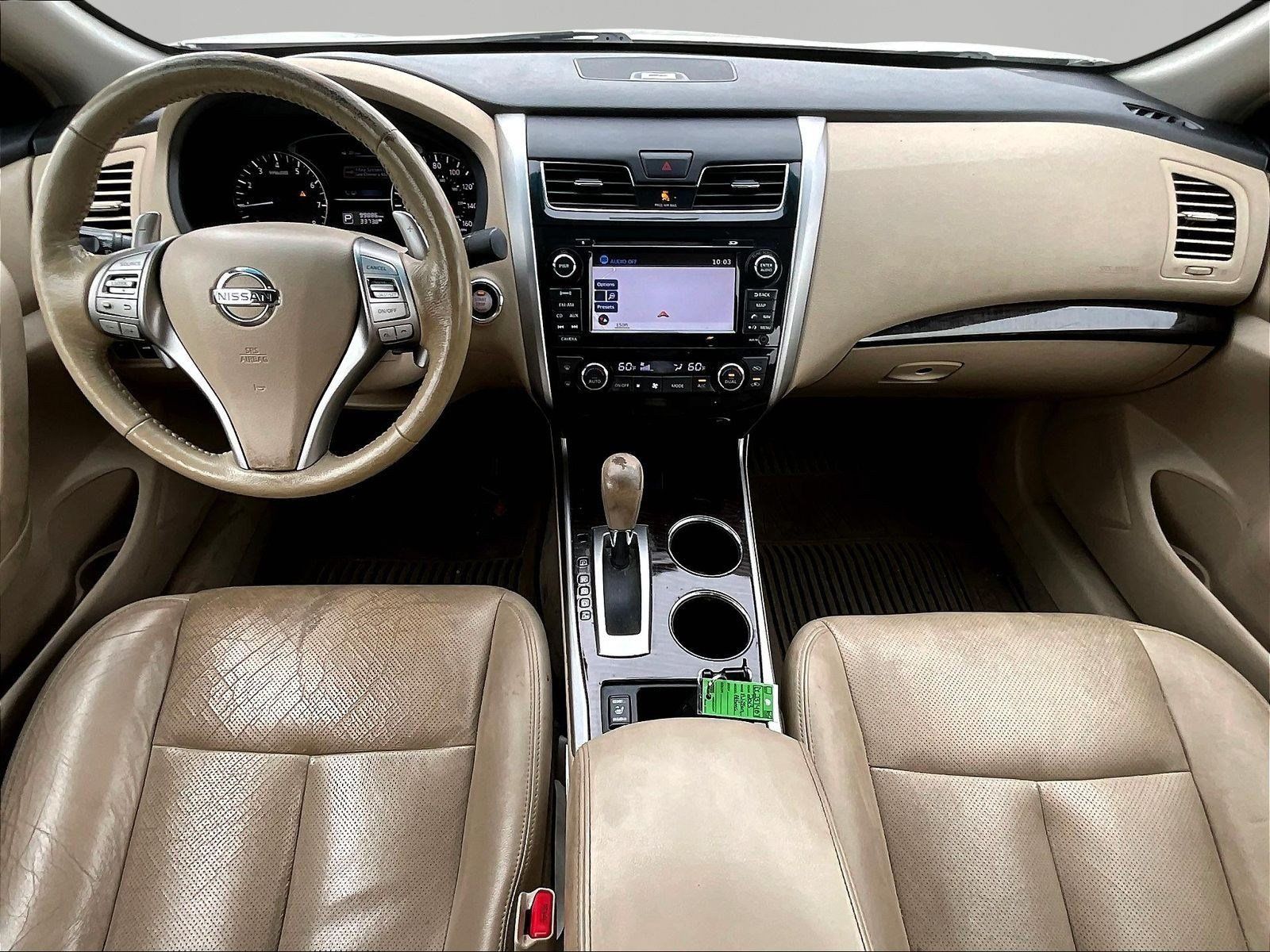 Used 2013 Nissan Altima 3.5 SL w/ Technology Pkg FWD image 7