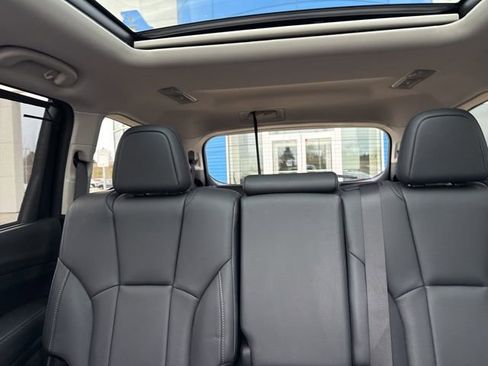 Used 2021 Subaru Ascent Limited w/ Technology Package image 44