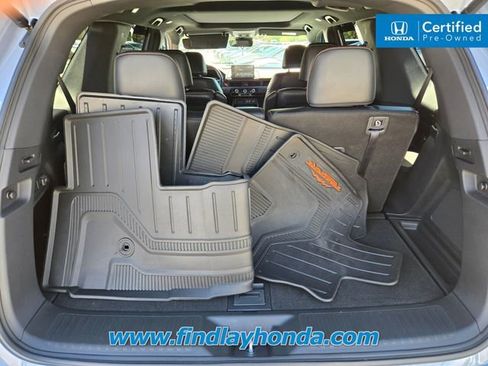 Certified 2023 Honda Pilot TrailSport image 18
