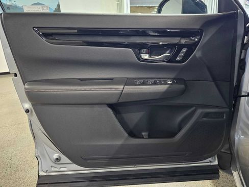 Used 2024 Honda CR-V Sport Touring image 22