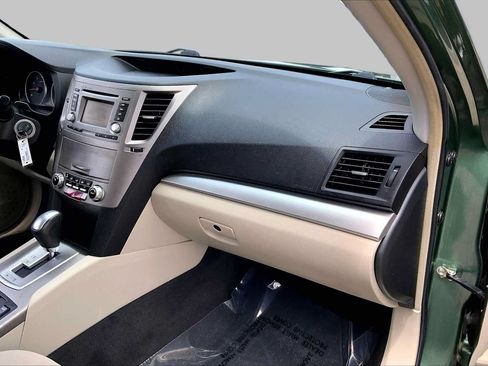 Used 2014 Subaru Outback 2.5i Premium w/ Popular Package #1B AWD/4WD image 18