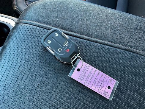 Used 2023 GMC Sierra 2500 AT4 w/ AT4 Premium Plus Package image 10