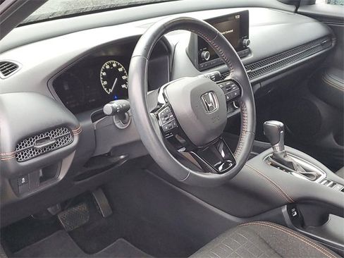 Used 2023 Honda HR-V Sport image 17