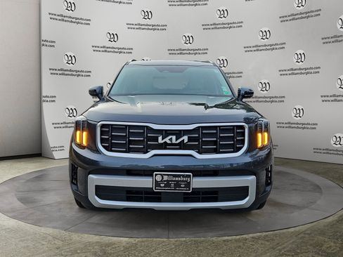 Used 2024 Kia Telluride S w/ S Sunroof Package image 8
