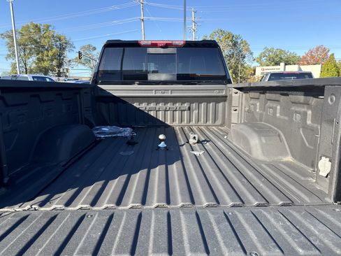 Used 2024 GMC Sierra 2500 Denali Ultimate image 13