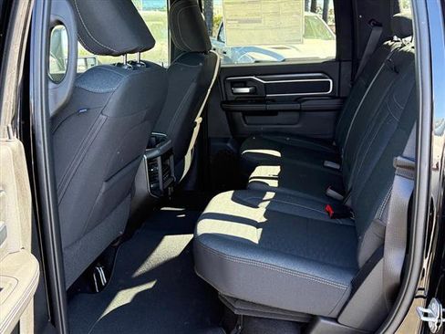 New 2026 RAM 2500 Big Horn AWD/4WD image 5