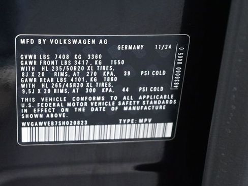 New 2025 Volkswagen ID. Buzz Pro S image 18