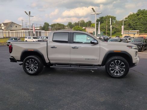 New 2026 GMC Canyon Denali AWD/4WD image 4