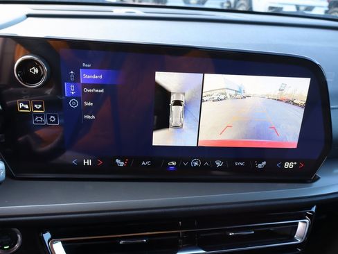 New 2026 Chevrolet Traverse LT w/ Driver Confidence Package image 10