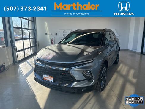 Used 2025 Chevrolet Blazer RS image 1